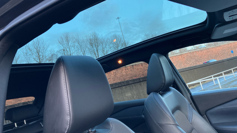 Nissan Qashqai 1.3 DiG-T MH 158 Tekna 5dr Xtronic Petrol Hatchback